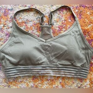 NEW Victoria’s Secret PINK Racerback Sport Bra Size XL Light Green